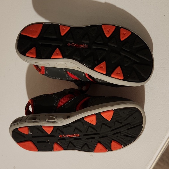 Boys Columbia sandals - Picture 3 of 4